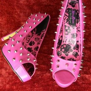 Abbey Dawn Pink Punk Stud Heels US Size 7